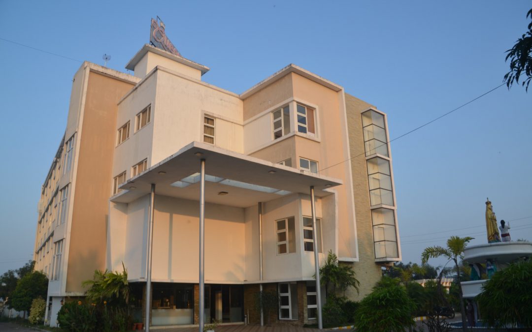 Experience Comfortable Stay at Queen’s Inn in Velankanni